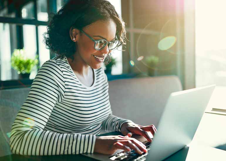 BenefitStats--User-on-Desktop--770x550 User on Desktop