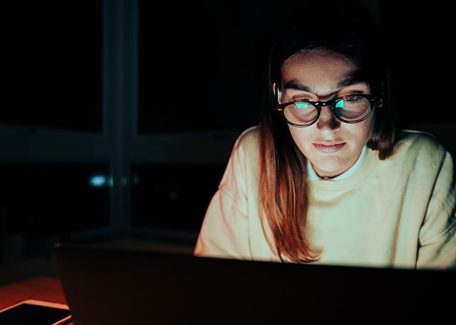 seesaw-1 woman laptop
